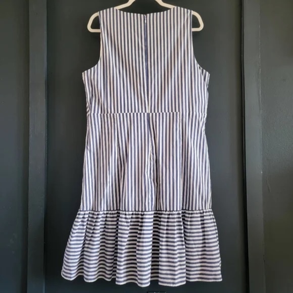 Ralph Lauren Blue and White Striped Dress - Picture 7 of 11